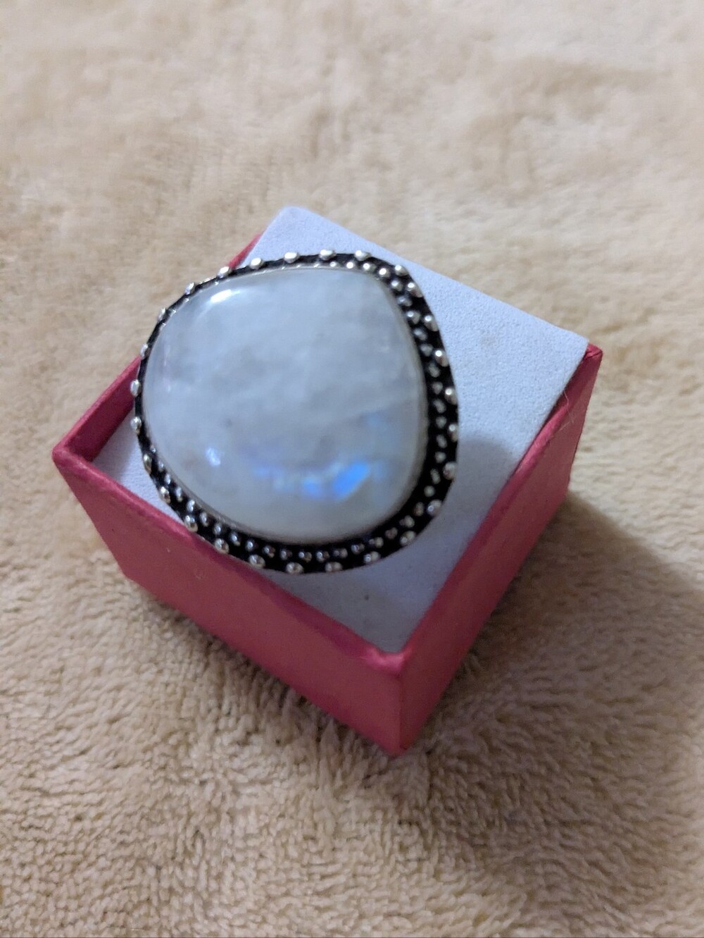 Rare Handcrafted Rainbow Moonstone With 'Blue Flash' Fat Teardrop Ring - Picture 3 of 14
